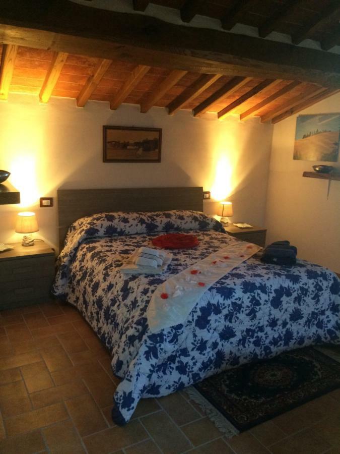 Mansarda Degli Ulivi Rigomagno Exterior foto